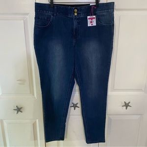 NWT Lane Bryant Skinny Jeans 18